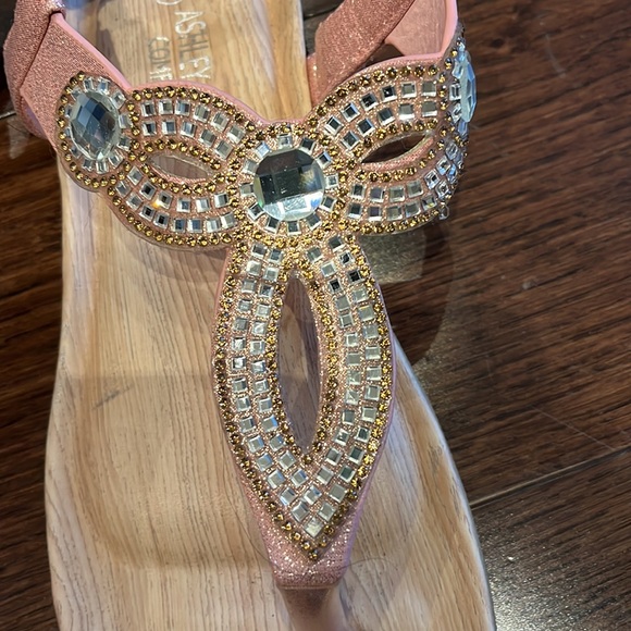 Pink rhinestone sandals - Picture 3 of 4